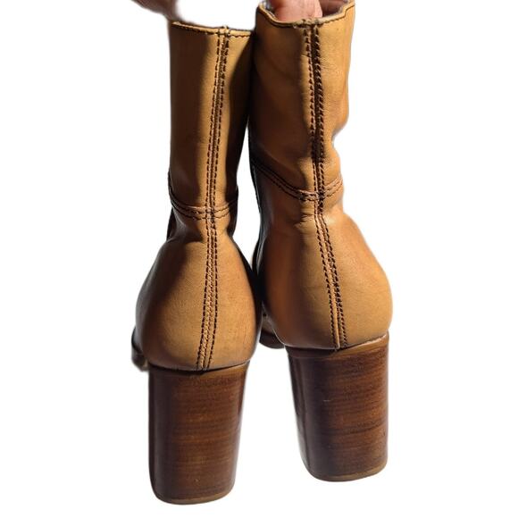 Vtg Y2K Candie's Camel Tan Leather Midi Square Toe Block Heel Ankle Boots Sz 7 - Picture 3 of 6
